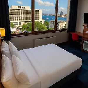 4* Hotel Taxim Express Bosphorus